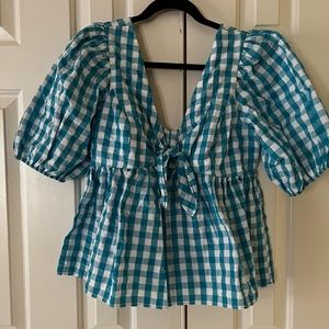 Lilly Pulitzer Sarafina top size 8